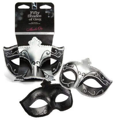 SET 2 MASCHERE IN STILE SICILIANO 50 SFUMATURE DI GRIGIO "IN MASCHERA"