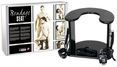 SET BONDAGE CON SGABELLO IN LEGNO E COSTRITTIVI BONDAGE SEAT""